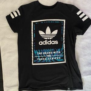 Adidas T-shirt